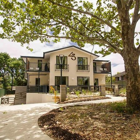 One Of A Kind Apartments Canberra Exteriör bild