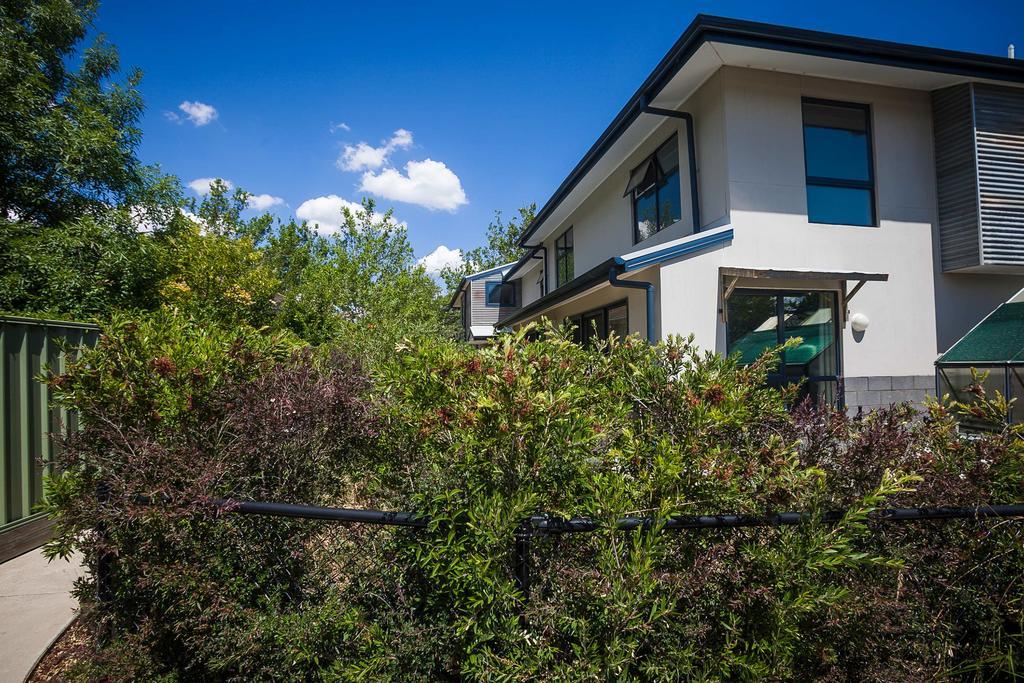 One Of A Kind Apartments Canberra Exteriör bild