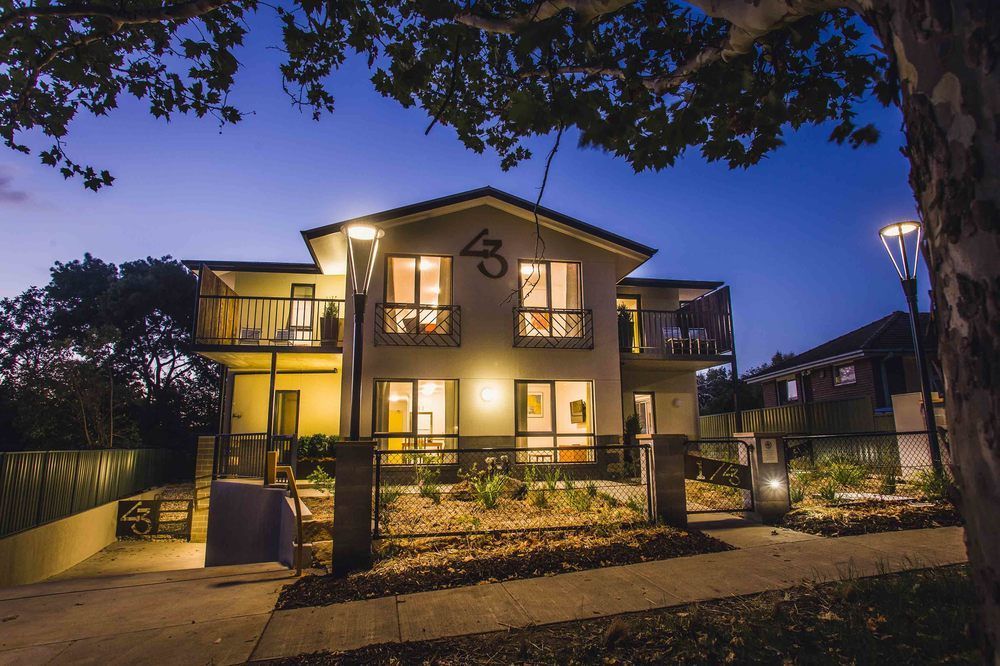 One Of A Kind Apartments Canberra Exteriör bild